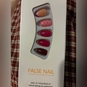 💰5/$10 Pink False Nail Set